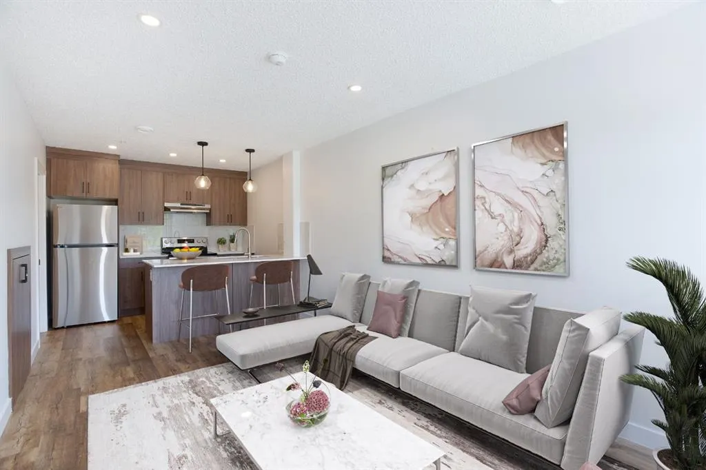 156 Park Street, #102