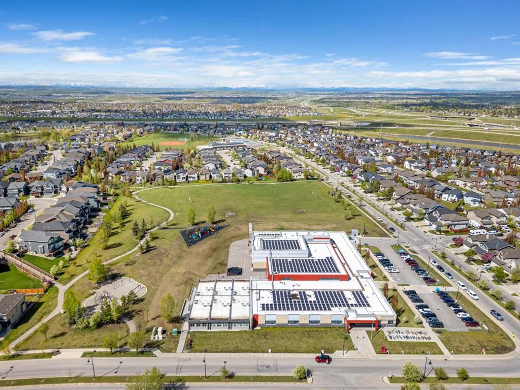 235 Auburn Bay Heights SE