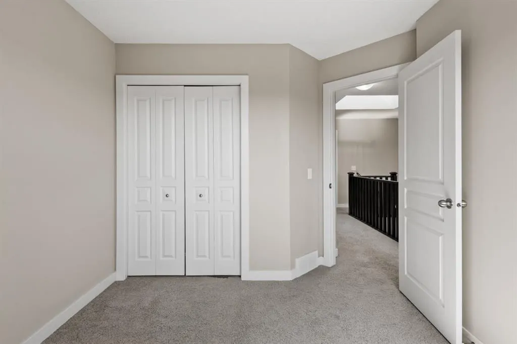 235 Auburn Bay Heights SE