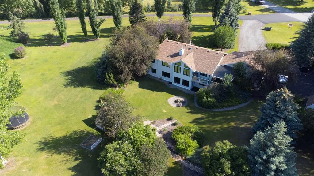 80057 Highwood Meadows Drive E