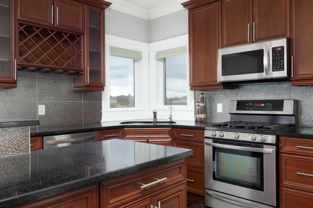 145 Fireweed Crescent