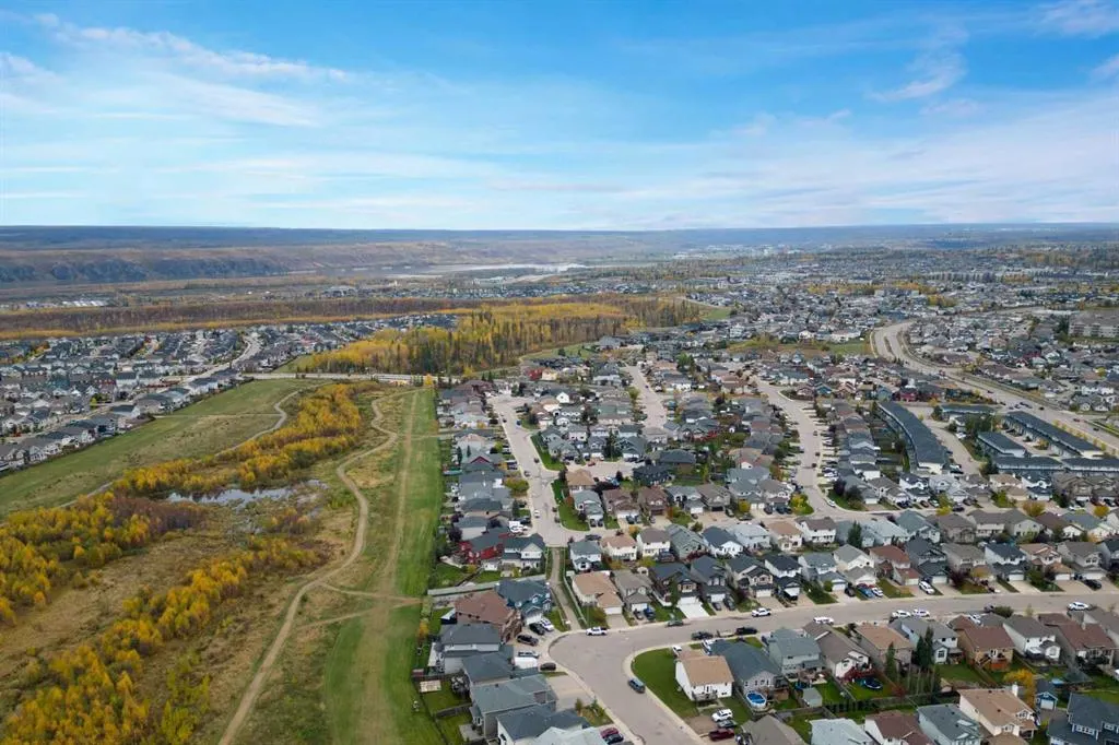 145 Fireweed Crescent