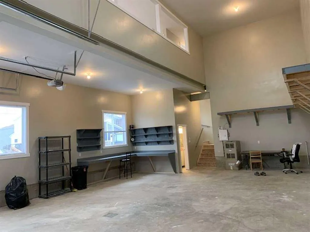 102 Aspenhill Drive