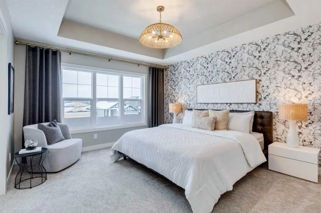 105 Legacy Reach Crescent SE