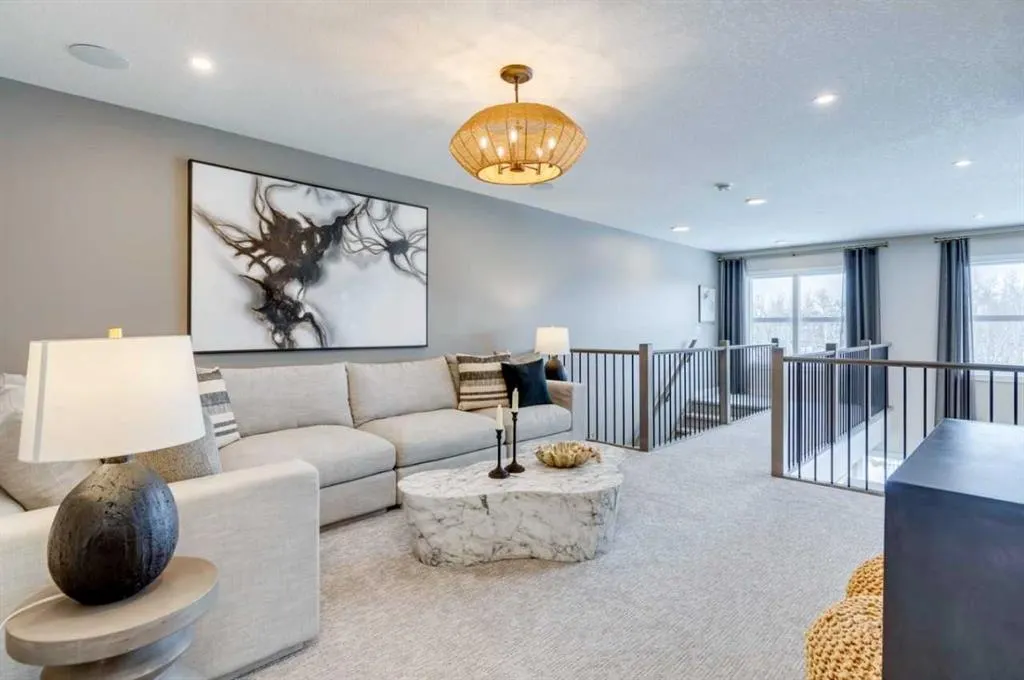 105 Legacy Reach Crescent SE