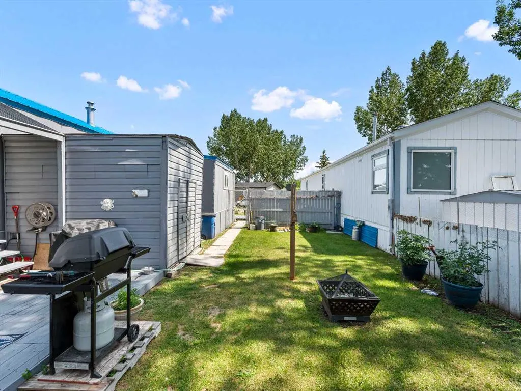 25 Homestead Way SE
