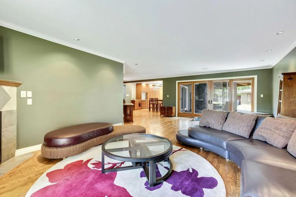 35 Eagle Ridge Drive SW