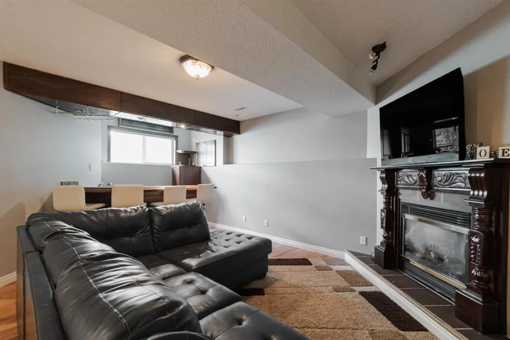 132 Breukel Crescent