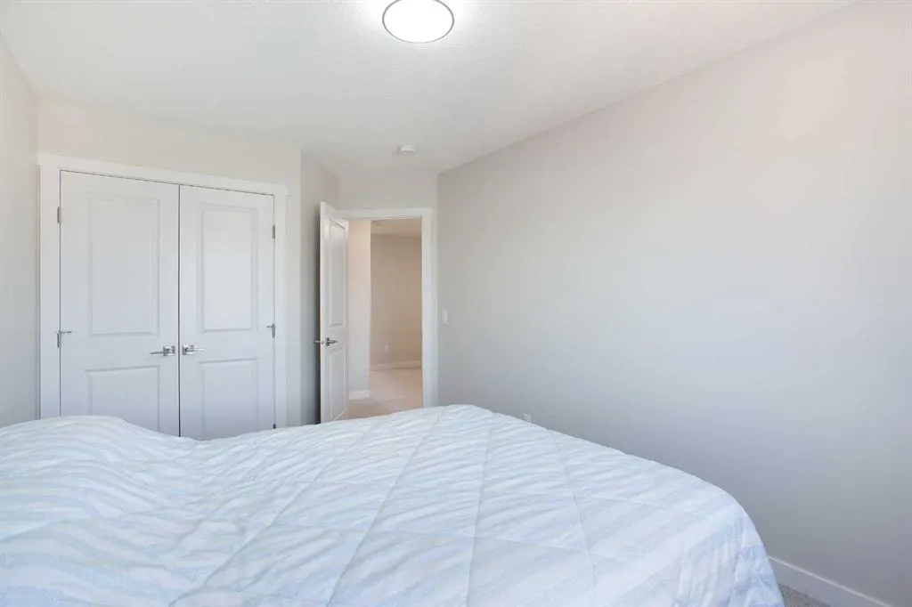 80 Belvedere Park SE