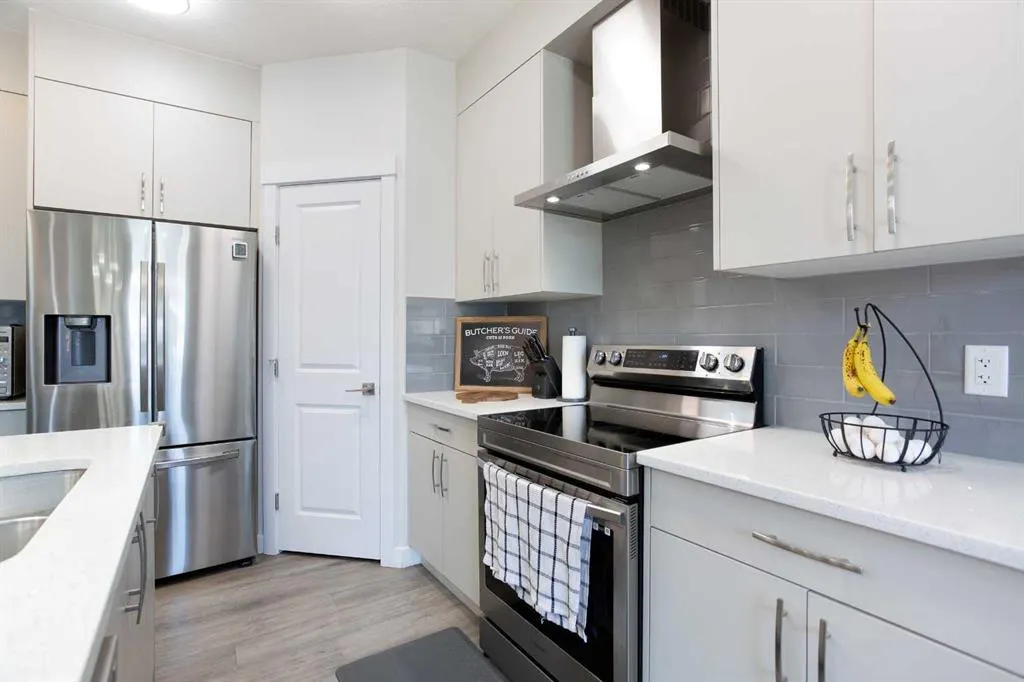 80 Belvedere Park SE