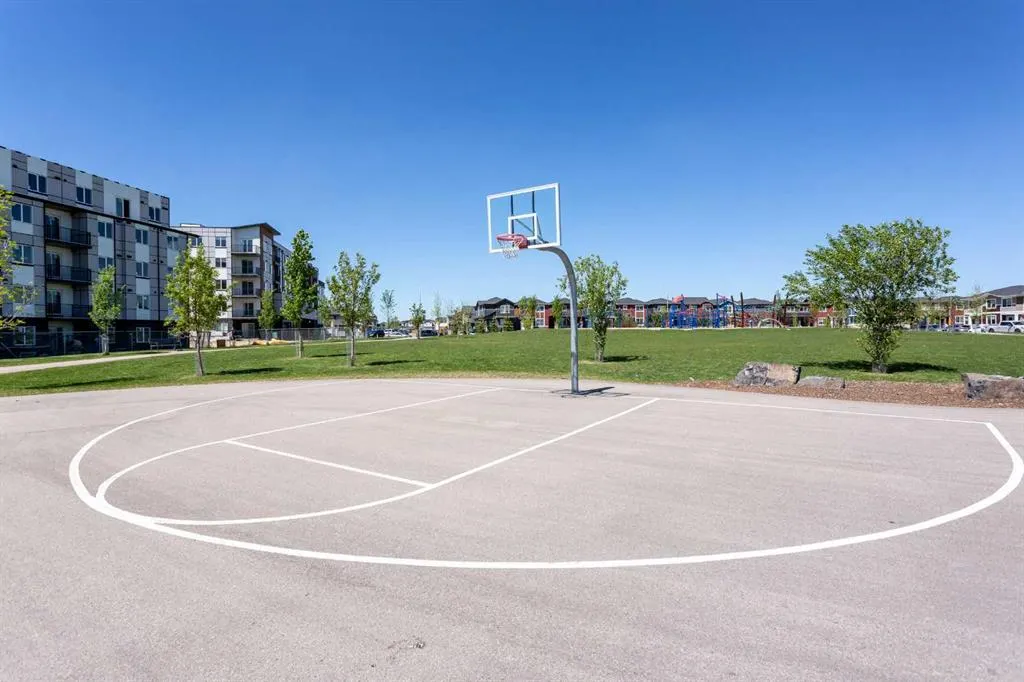 80 Belvedere Park SE