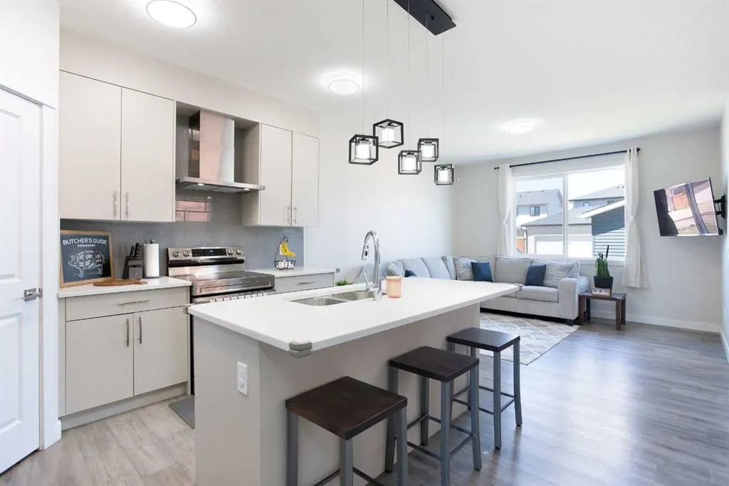 80 Belvedere Park SE