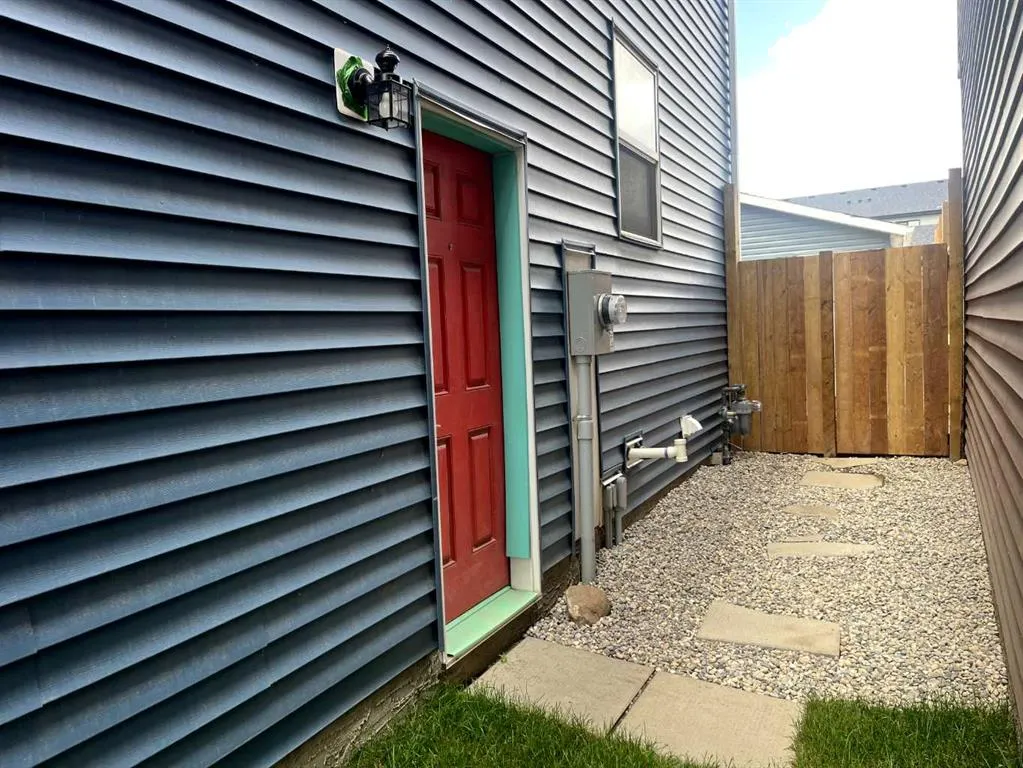 80 Belvedere Park SE