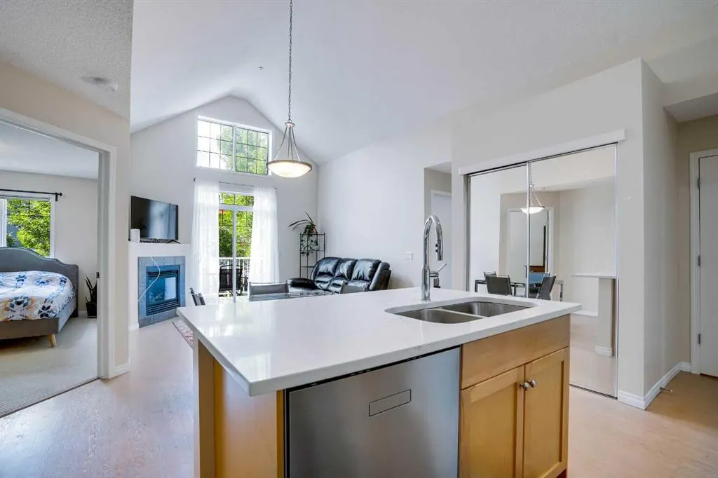 1811 34 Avenue SW, #319