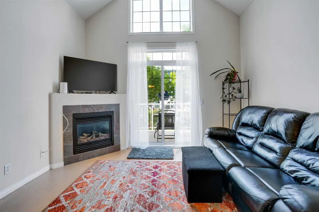 1811 34 Avenue SW, #319