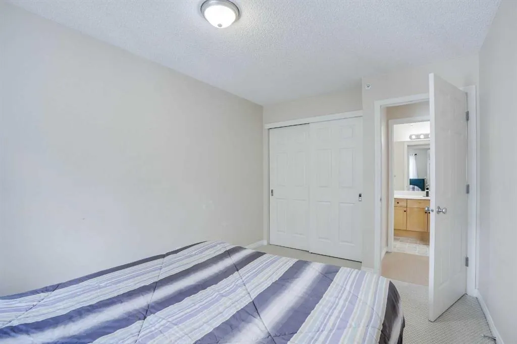 1811 34 Avenue SW, #319