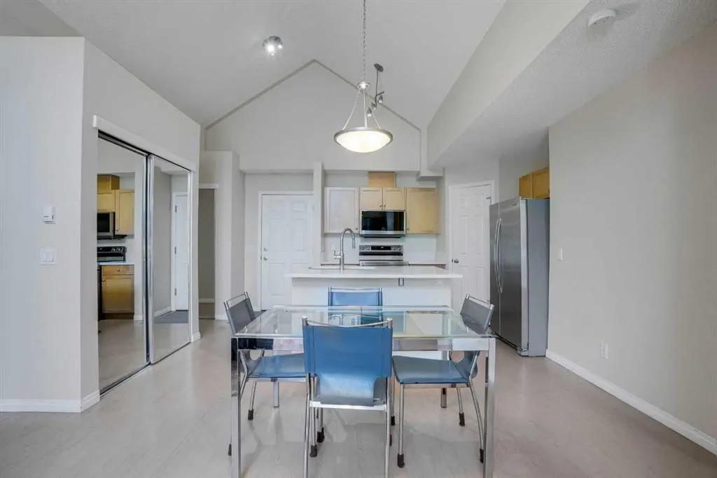 1811 34 Avenue SW, #319