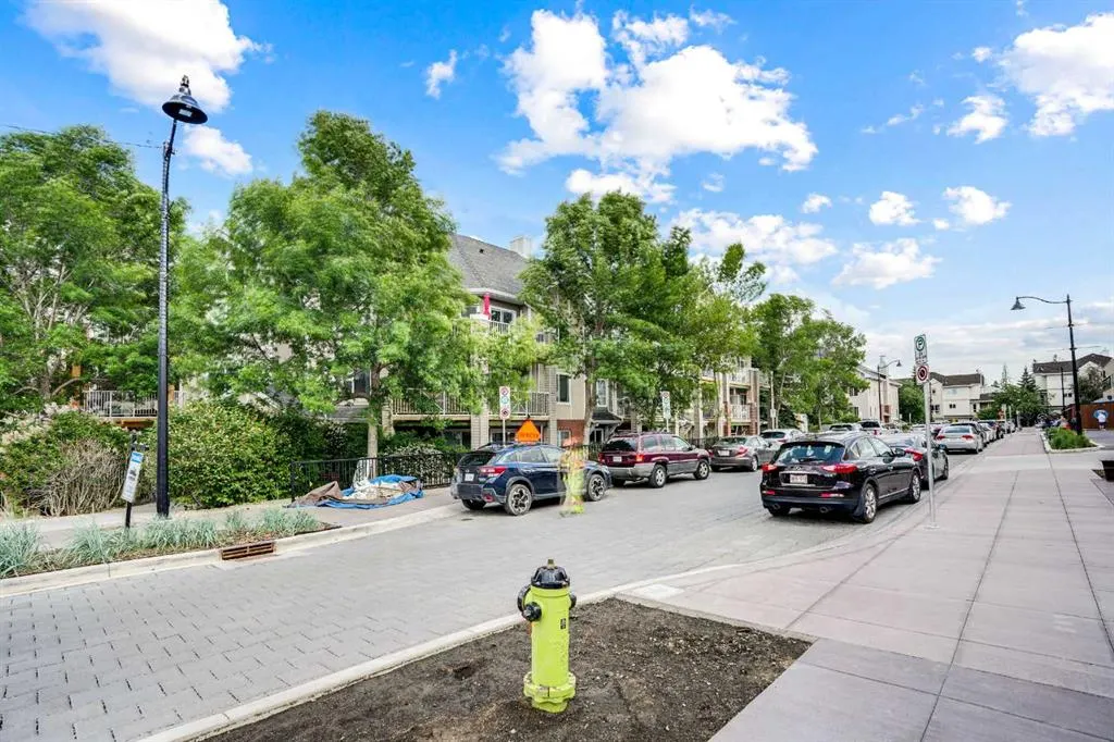 1811 34 Avenue SW, #319