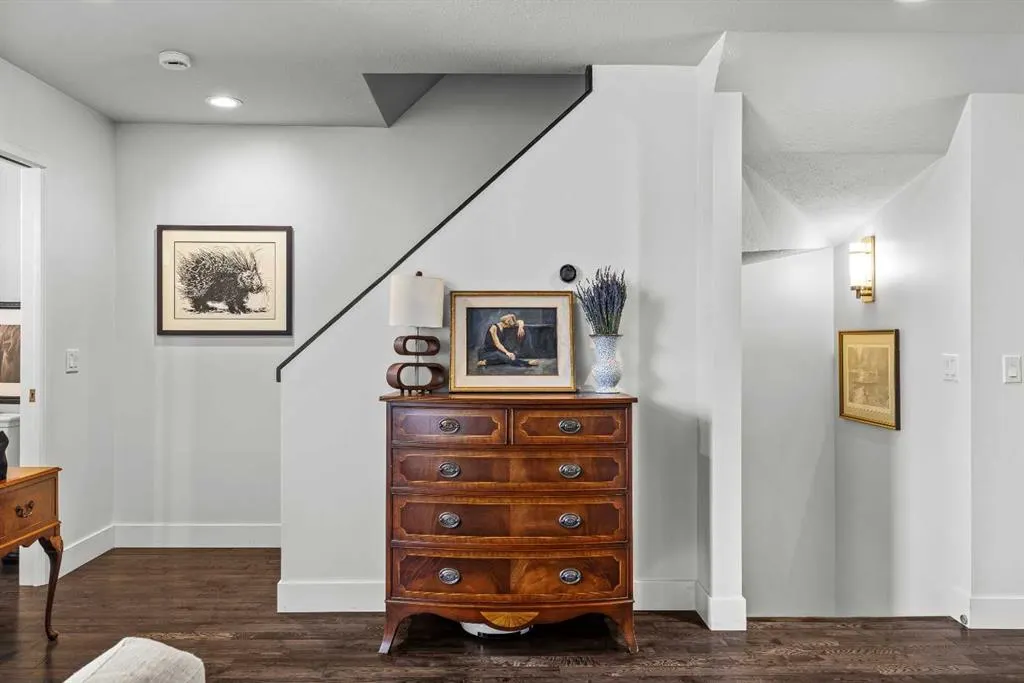 601 4 Street, #3