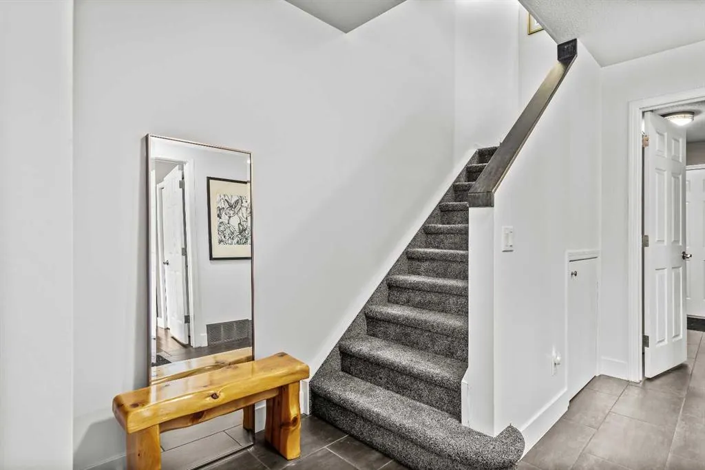 601 4 Street, #3