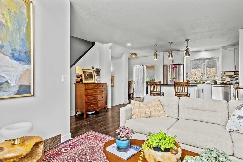 601 4 Street, #3
