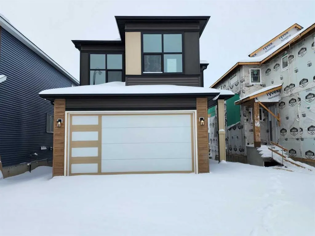 86 Lucas Place NW