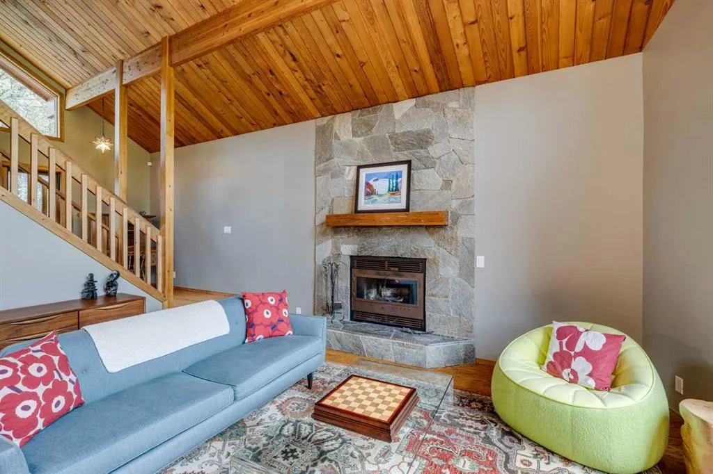 106 Mountain Lion Drive