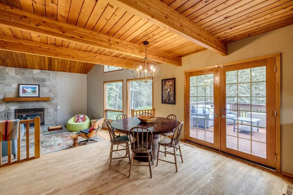 106 Mountain Lion Drive