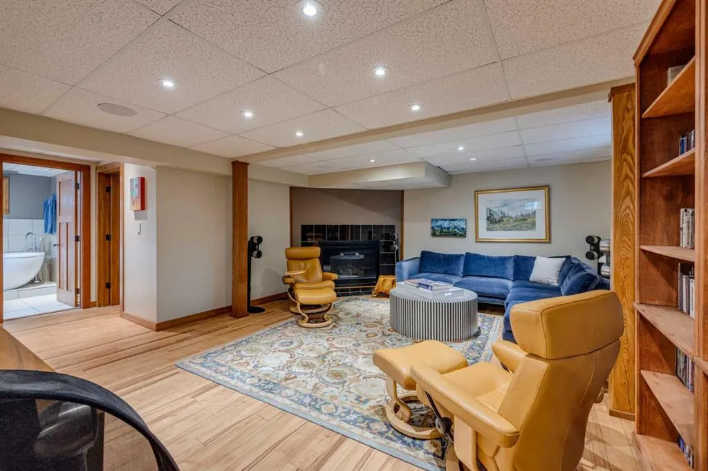 106 Mountain Lion Drive
