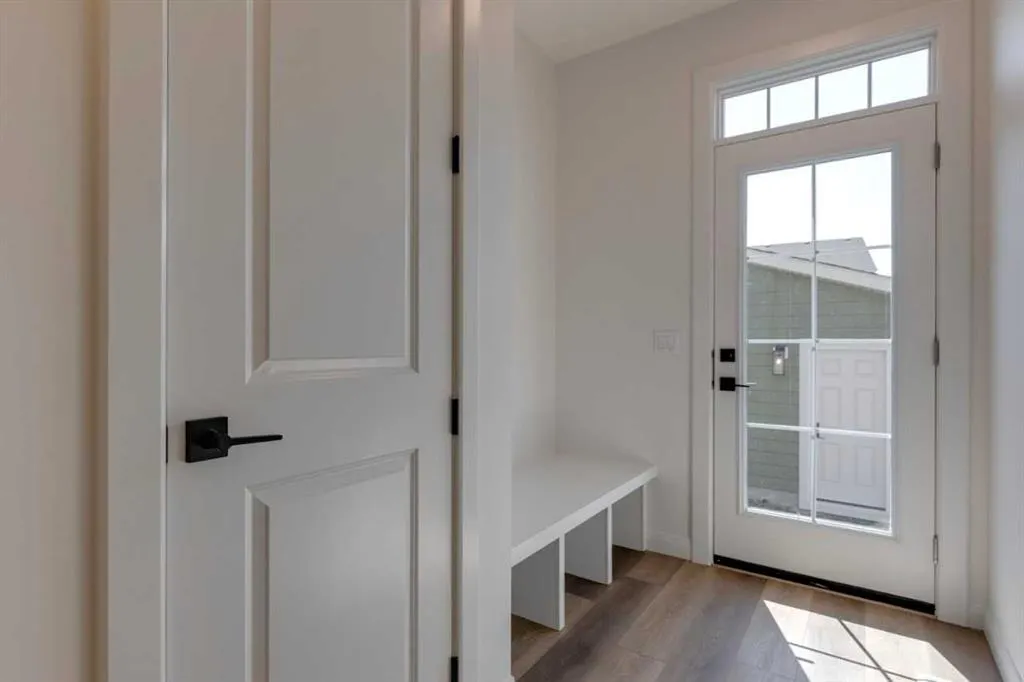 588 Grayling Bend
