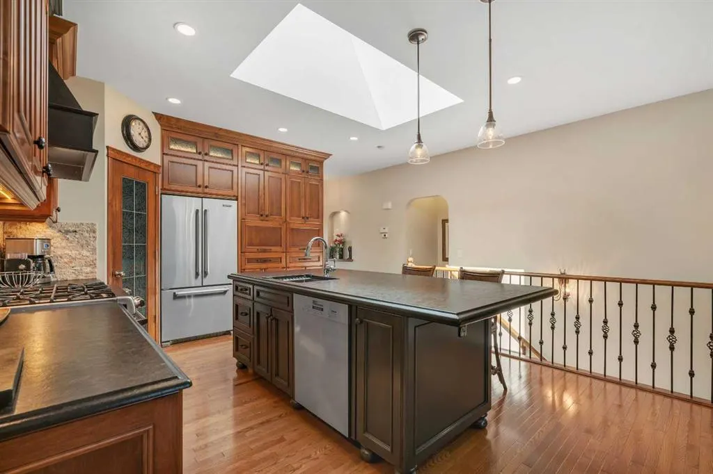 13 Kincora Terrace NW