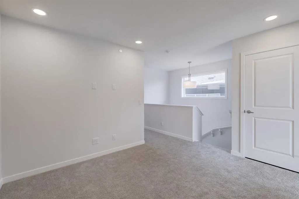 44 Herron Walk NE