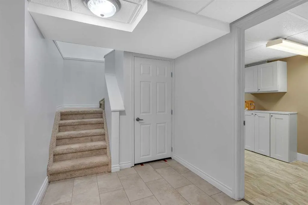 226151 80 Street E