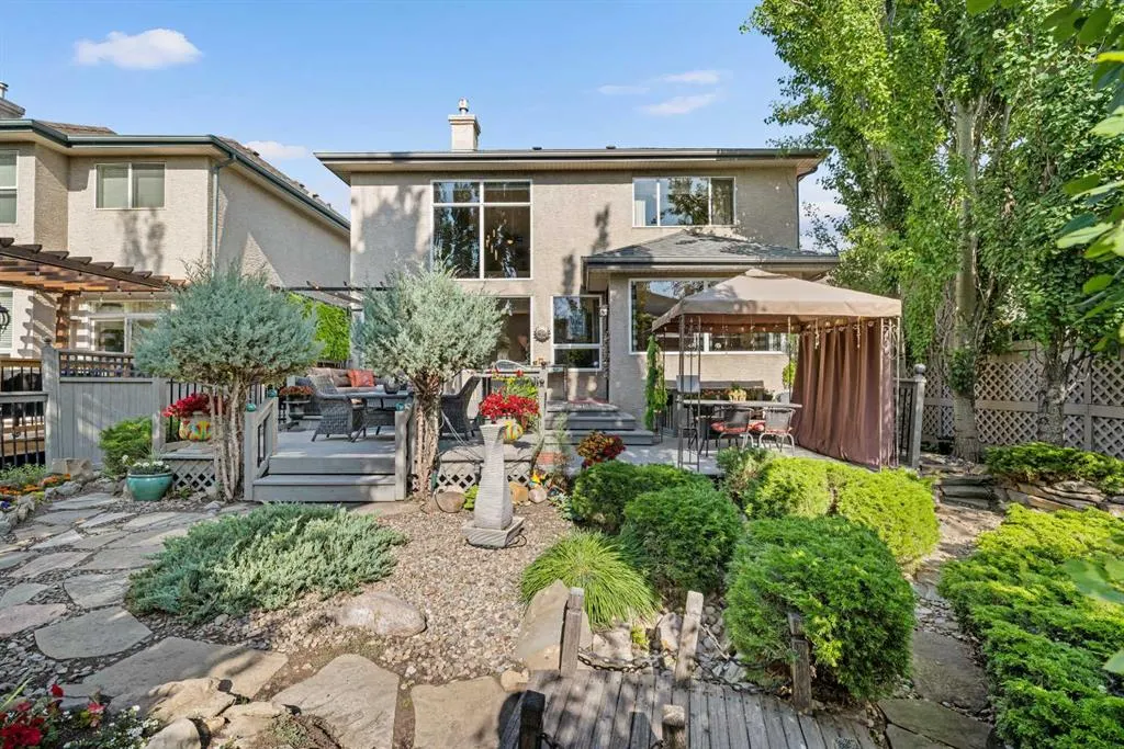 120 Cranston Drive SE