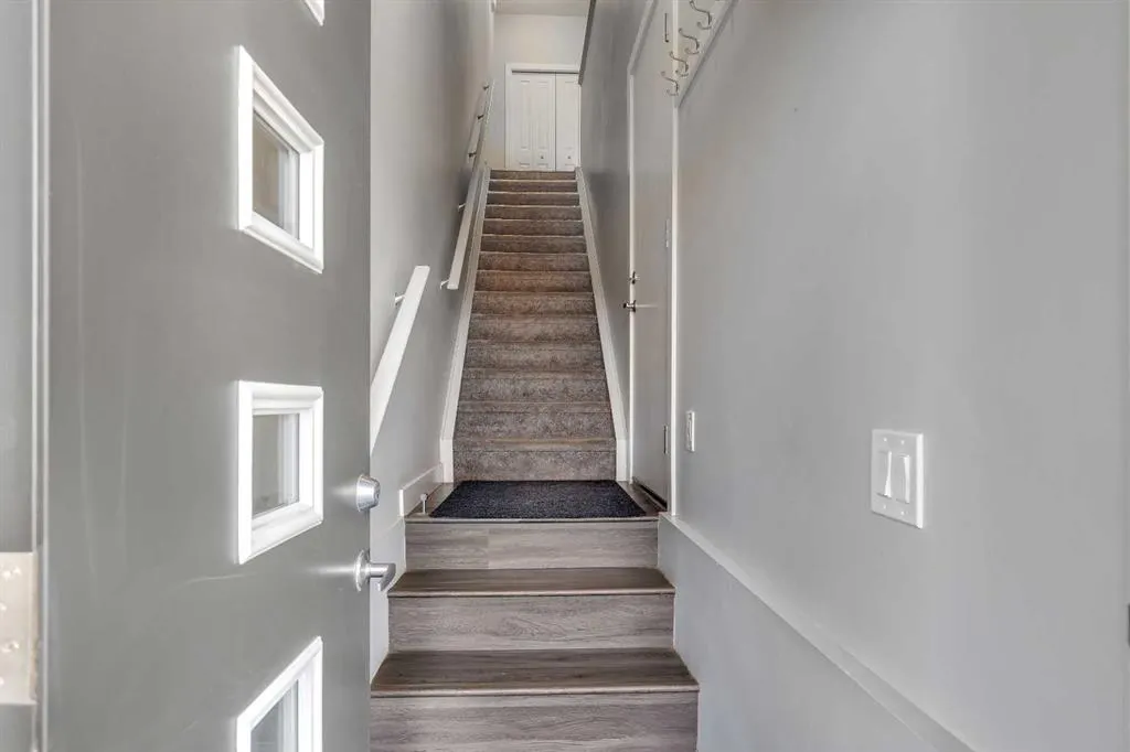154 Seton Passage SE