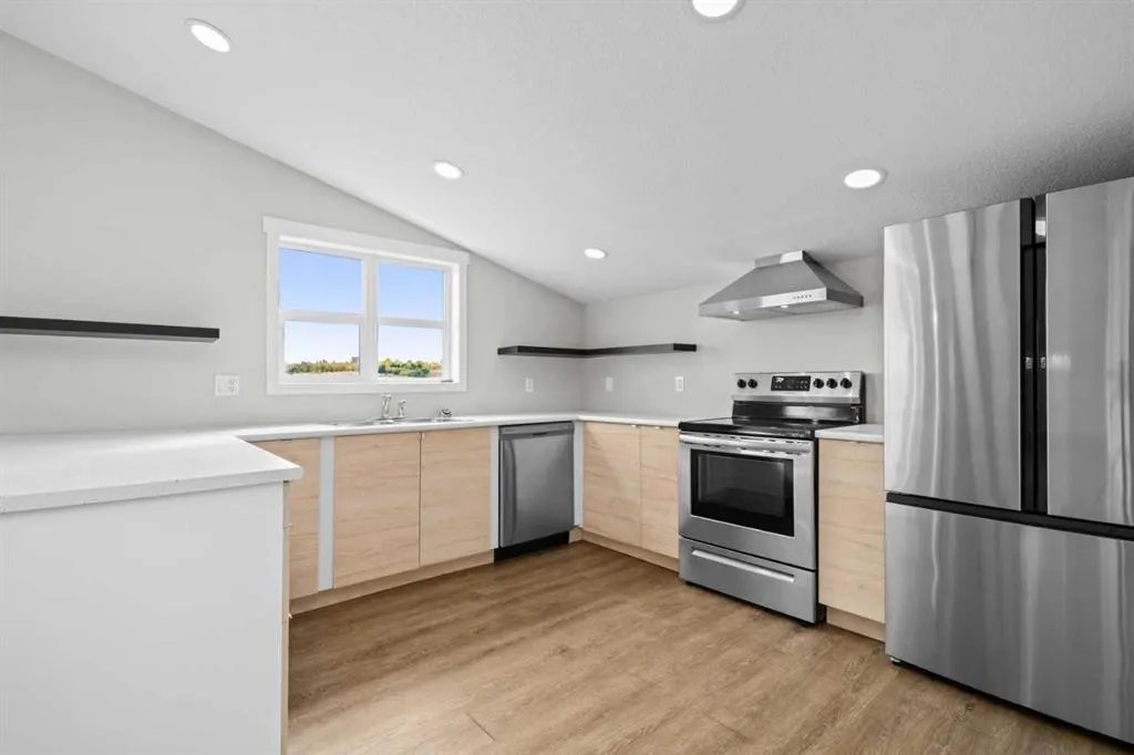 32019 314 Avenue E