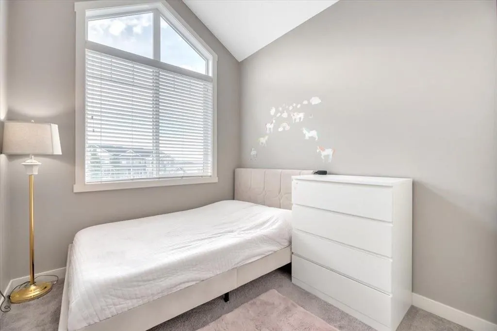 623 Evanston Manor NW
