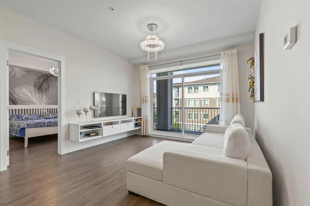 522 Cranford Drive SE, #4305