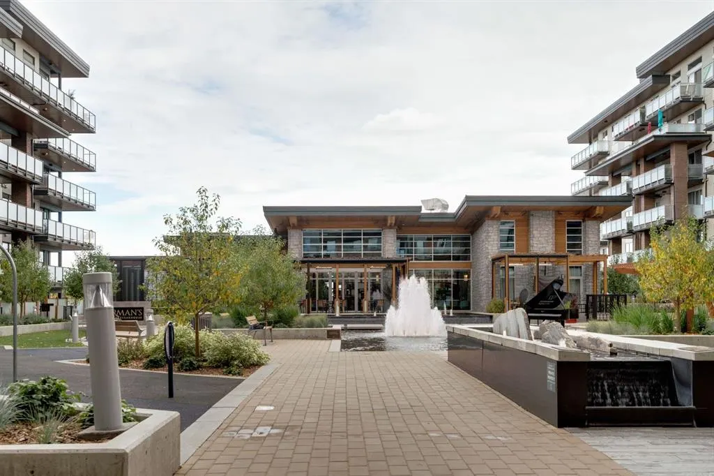2231 Mahogany Boulevard SE, #101