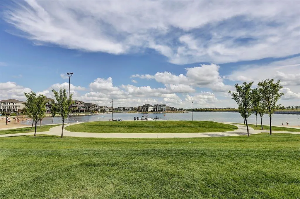 2231 Mahogany Boulevard SE, #101