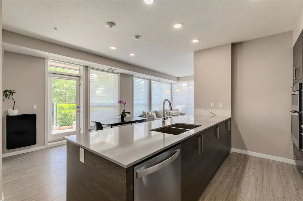 2231 Mahogany Boulevard SE, #101