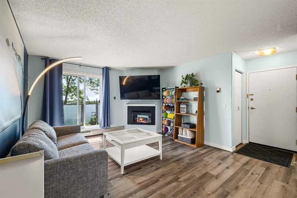 1714 Edenwold Heights NW, #1714
