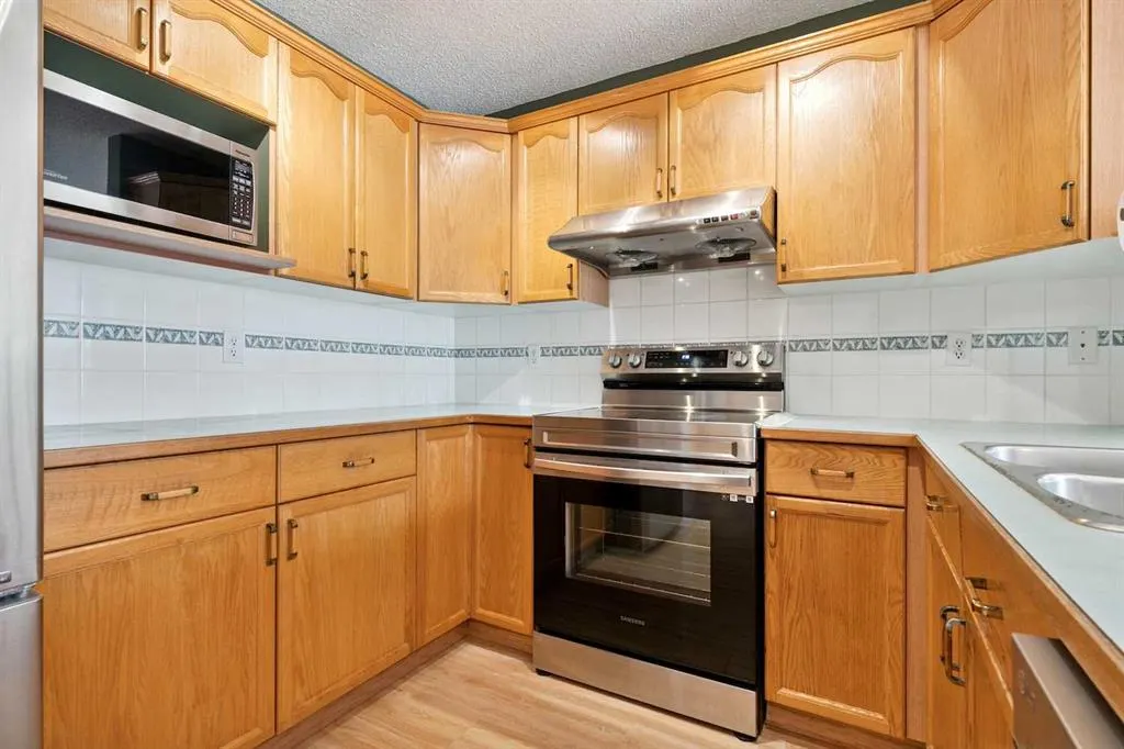 7 Covewood Park NE