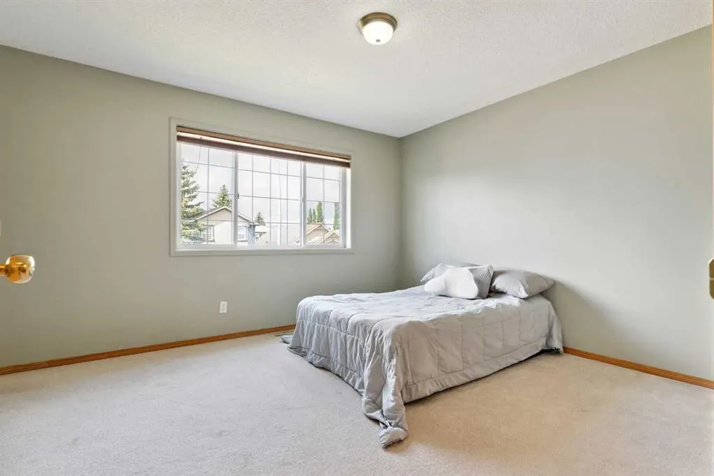 7 Covewood Park NE