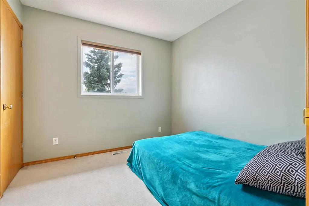 7 Covewood Park NE