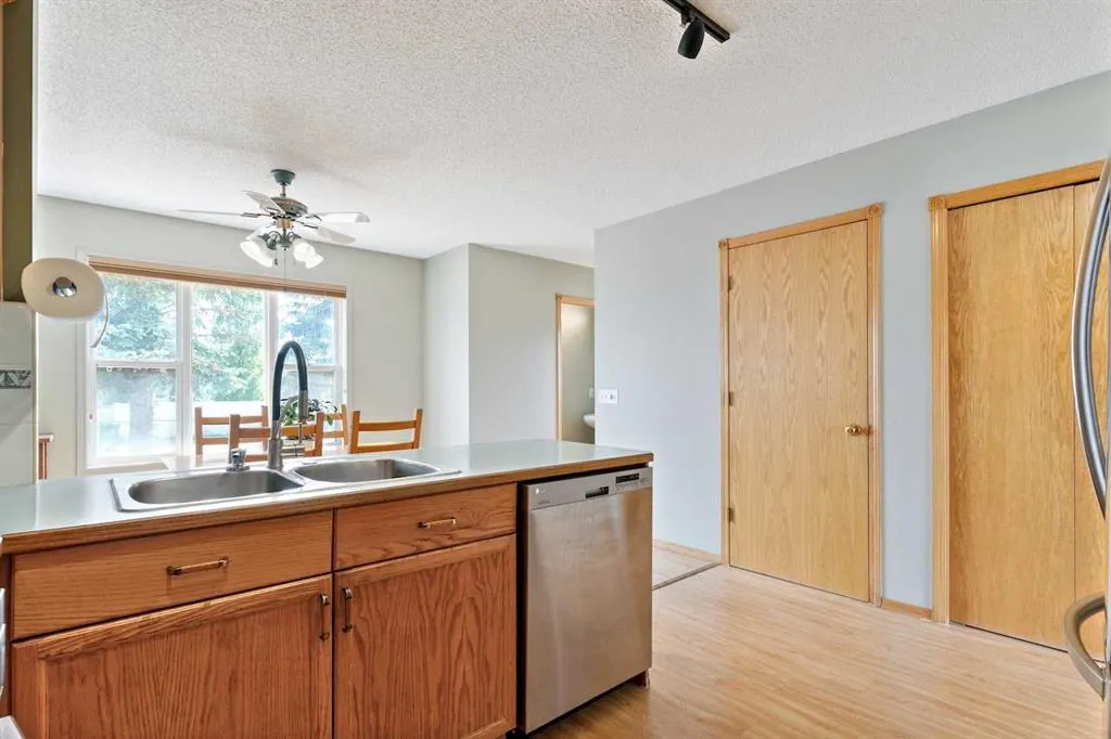 7 Covewood Park NE