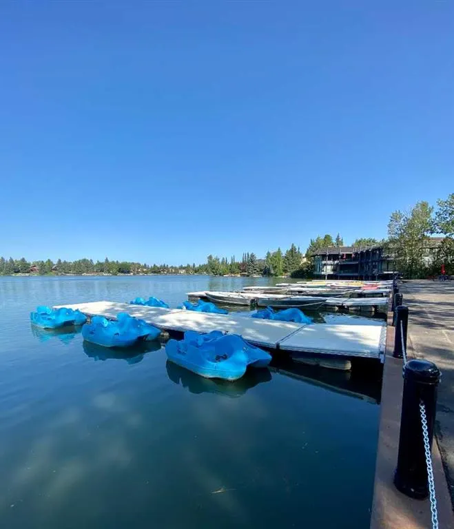 144 Lake Wapta Rise SE