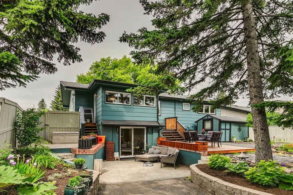 144 Lake Wapta Rise SE