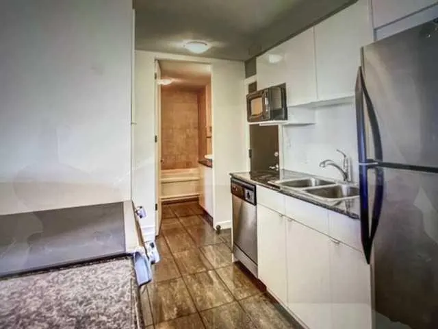 706 15 Avenue SW, #704
