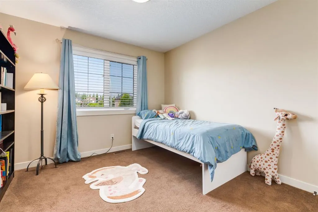 35 Cranarch Circle SE